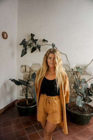Chlo Short in Golden